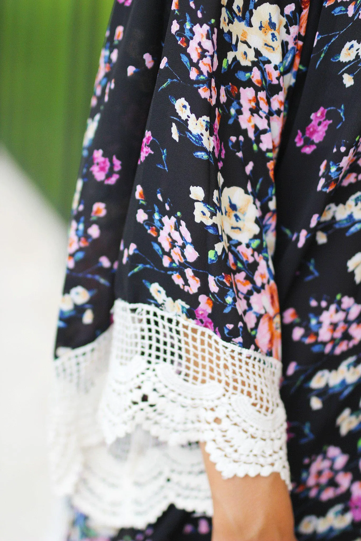 Black Floral Kimono