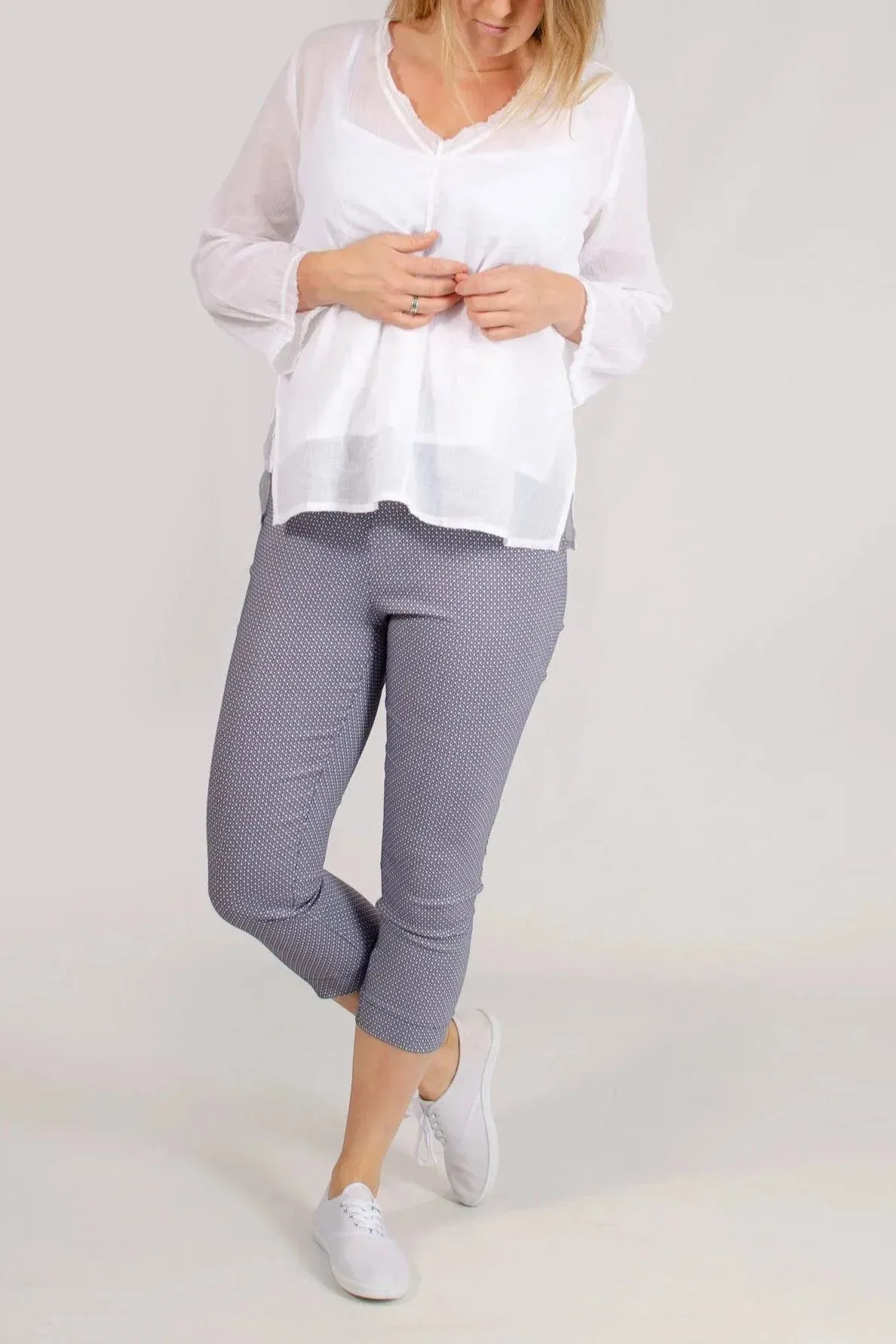 Pull On Stretch Crop Trousers