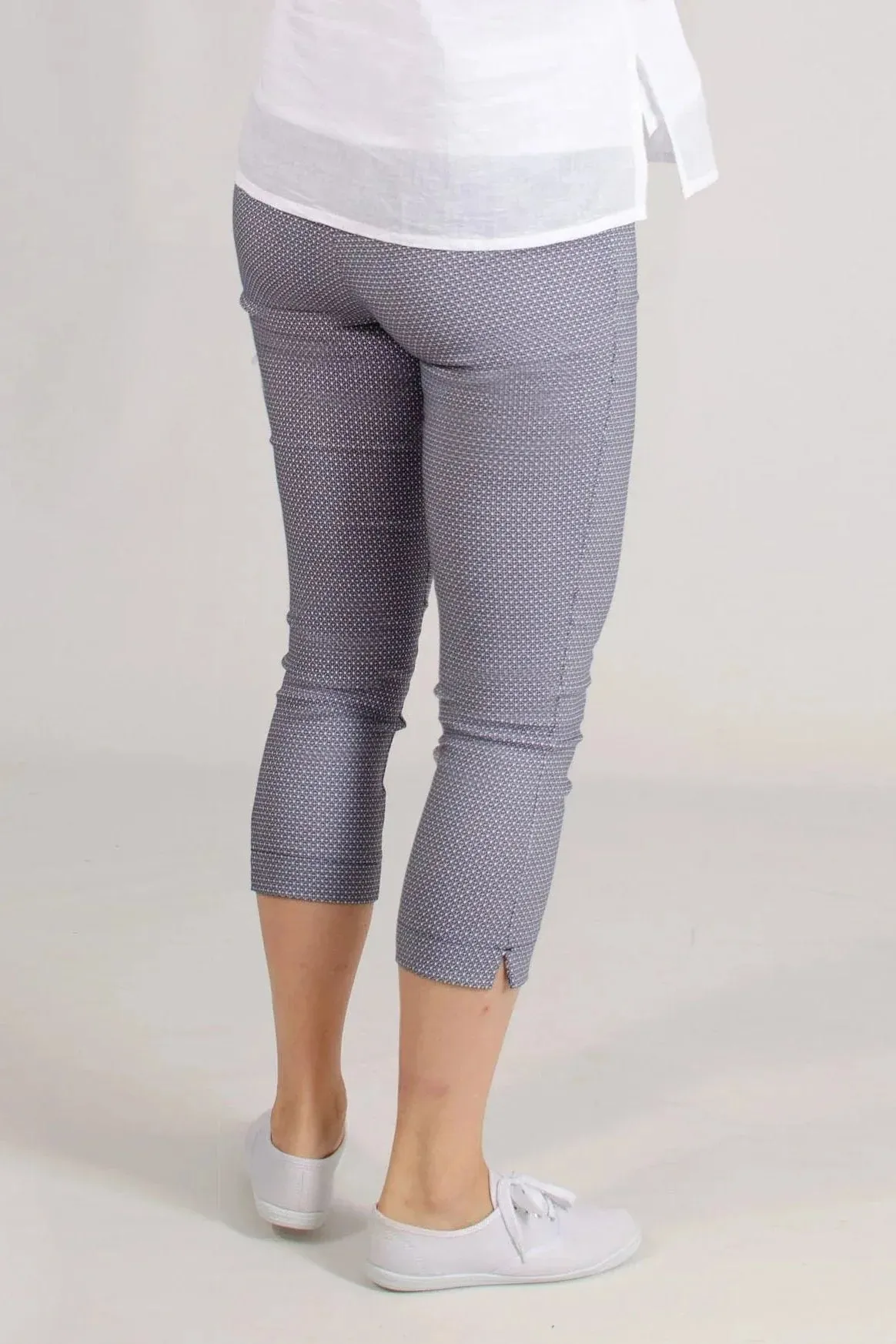 Pull On Stretch Crop Trousers