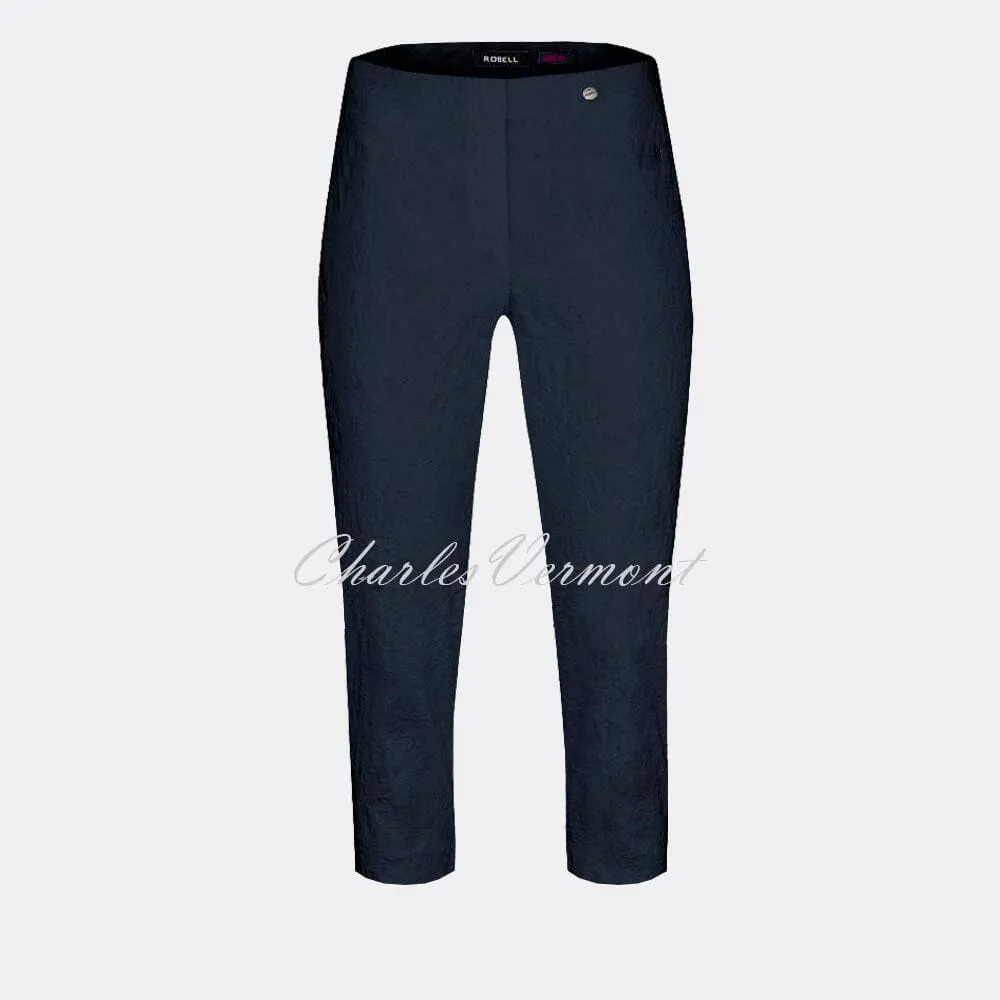 Robell Marie 07 Capri 51576-54401-69 (Navy Leaf Jacquard)