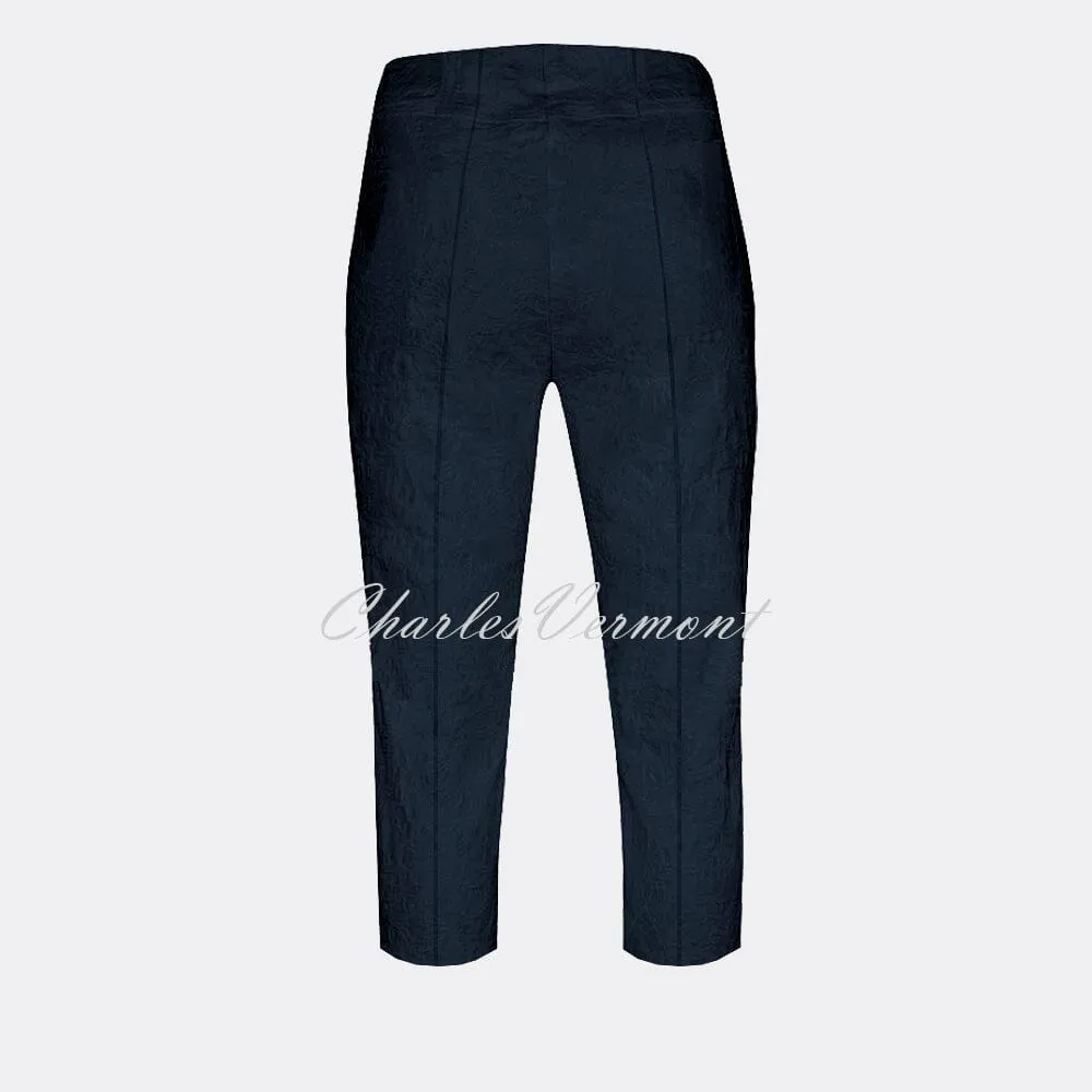 Robell Marie 07 Capri 51576-54401-69 (Navy Leaf Jacquard)