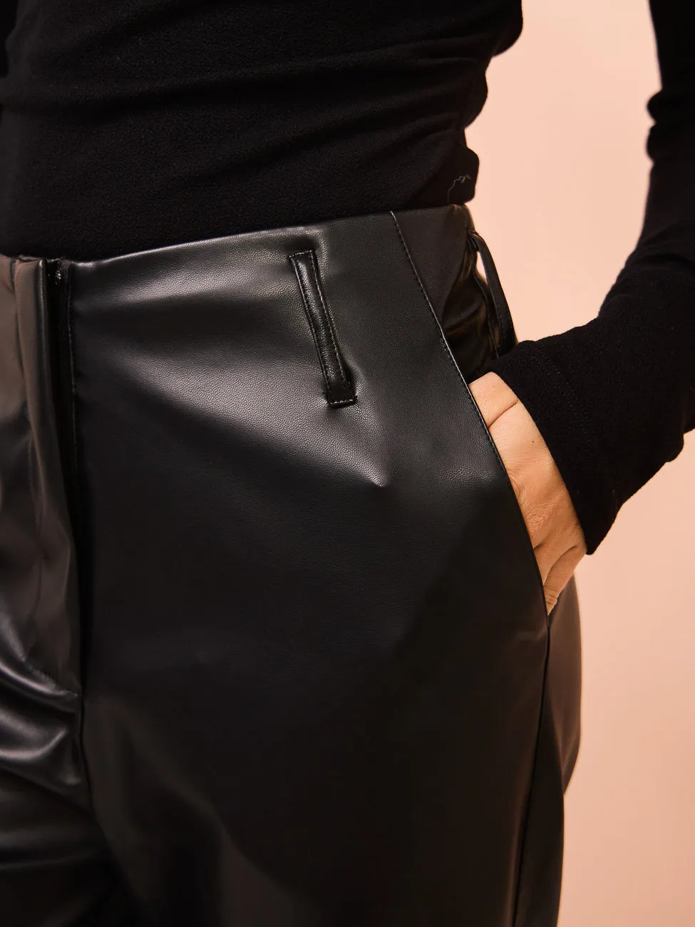 Romy Vegan Leather Pant in Black