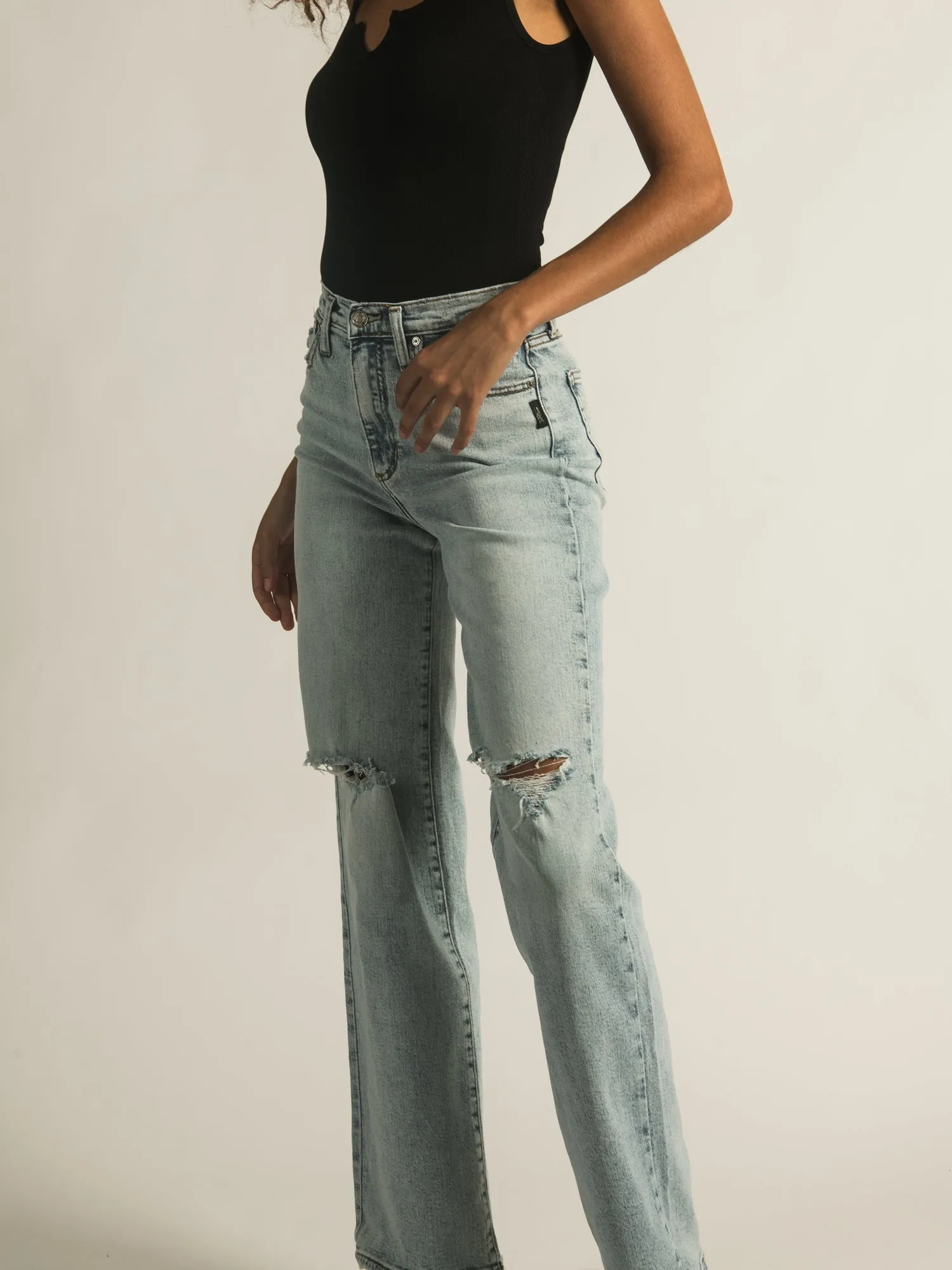 SILVER JEANS 33" HIGHLY DESIRABLE TROUSER  - CLEARANCE