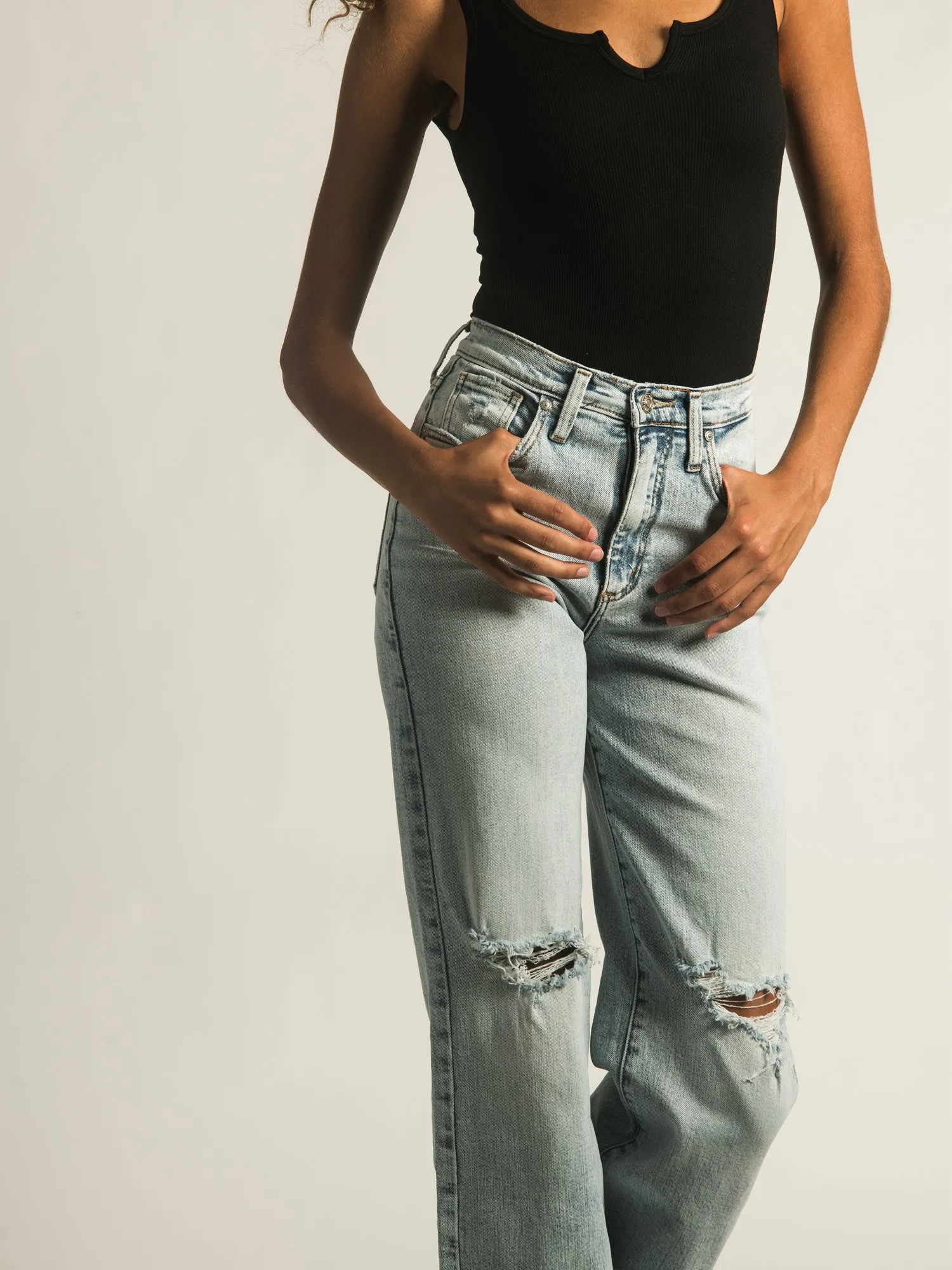 SILVER JEANS 33" HIGHLY DESIRABLE TROUSER  - CLEARANCE